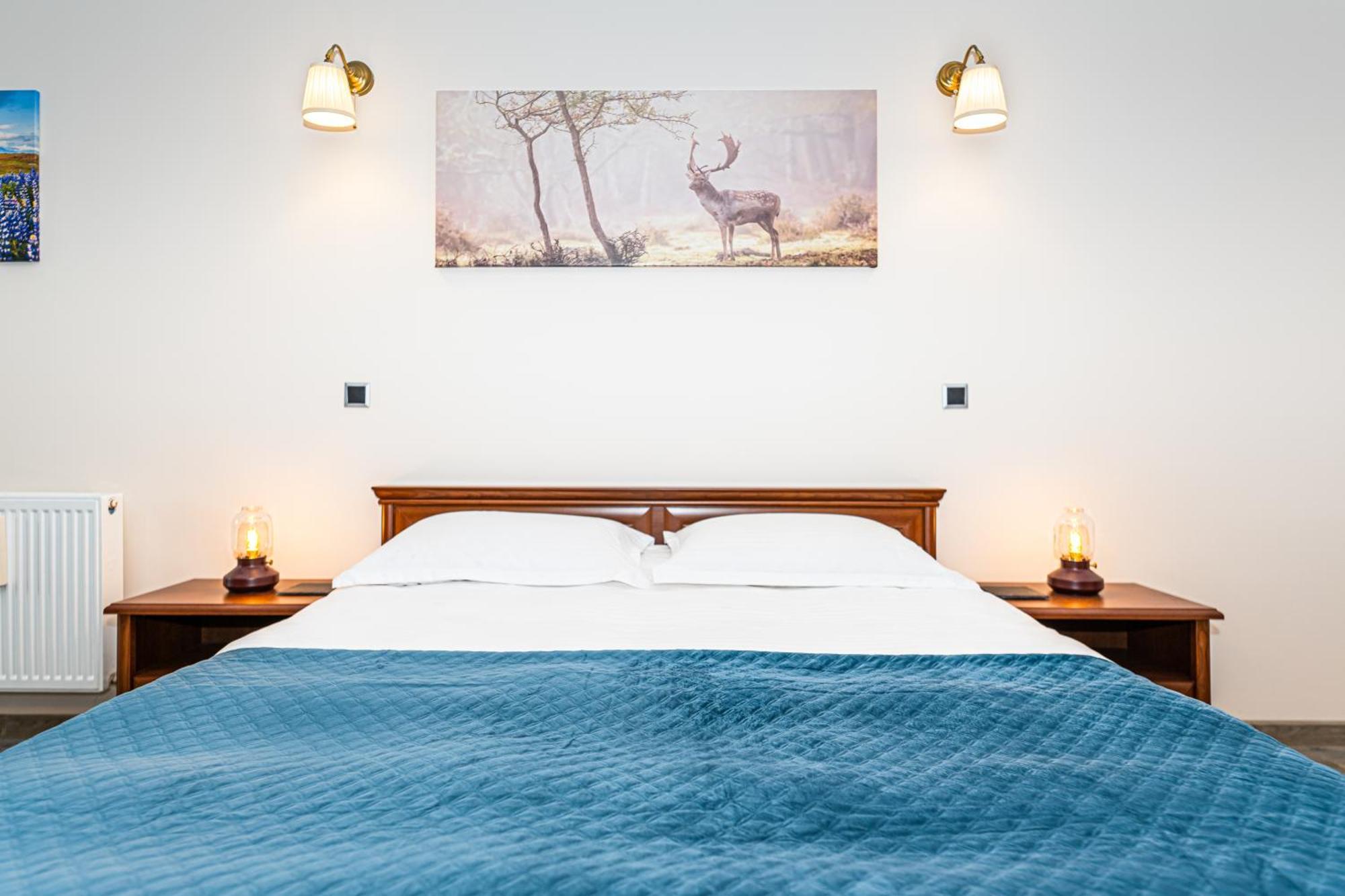 Apartment Joy - - Silver